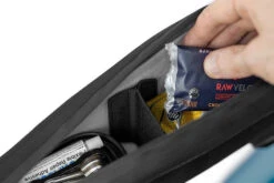 Apidura Racing Long Top Tube Pack 2 L 21 Apidura Racing Long Top Tube Pack 2 L -Fischer Boutique apidura racing long top tube pack feature divider