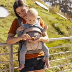 Osprey Poco Soft LT 35 Osprey Poco Soft LT -Fischer Boutique porte bebe child carrier osprey poco soft lt 1